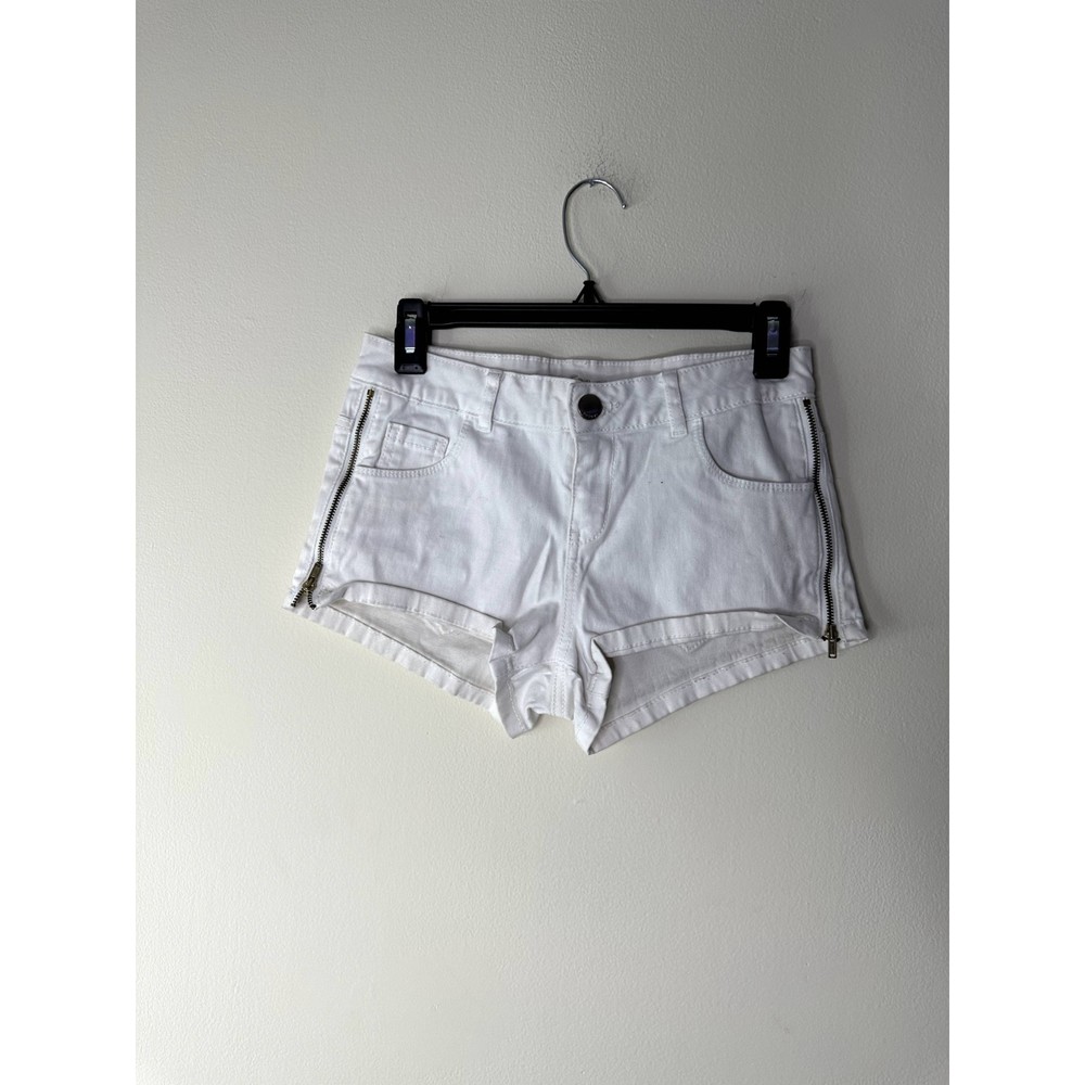 Refuge shorts